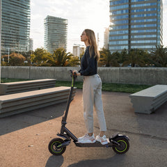 isinwheel S10Max 1000W High-End Commuting Electric Scooter 2025 Upgraded Version